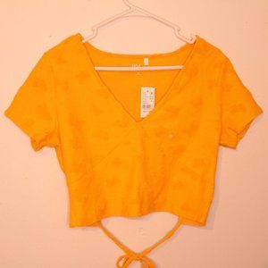 pacsun yellow floral tie-back crop top size medium
